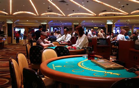  casino dealer las vegas salary
